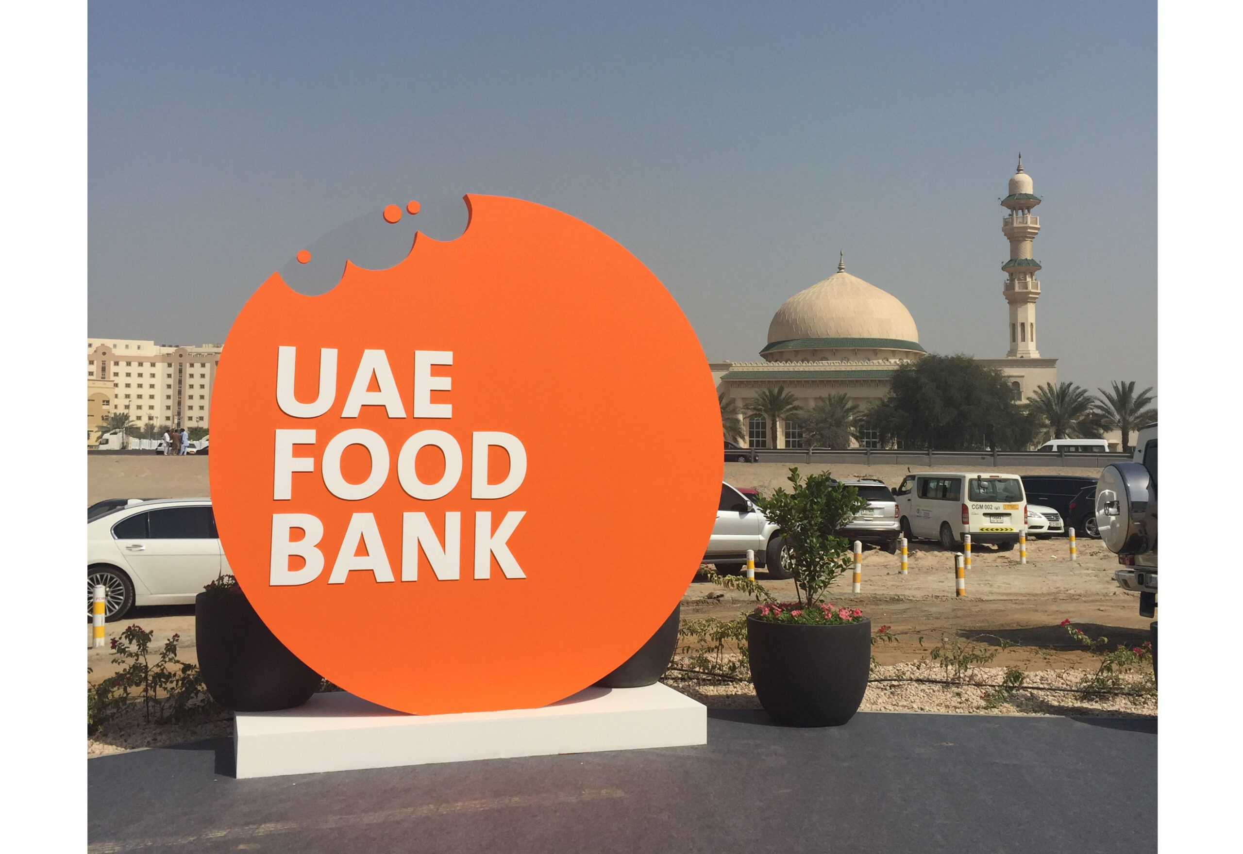 UAE Food Bank opens its first location in Al Quoz Hotelier Middle East