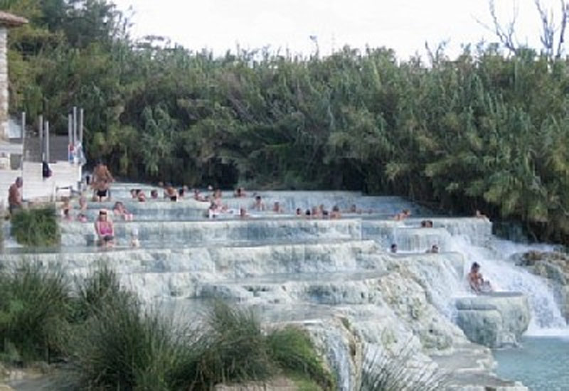 Saudi Arabia set to develop sulphur spring tourism - Hotelier Middle East