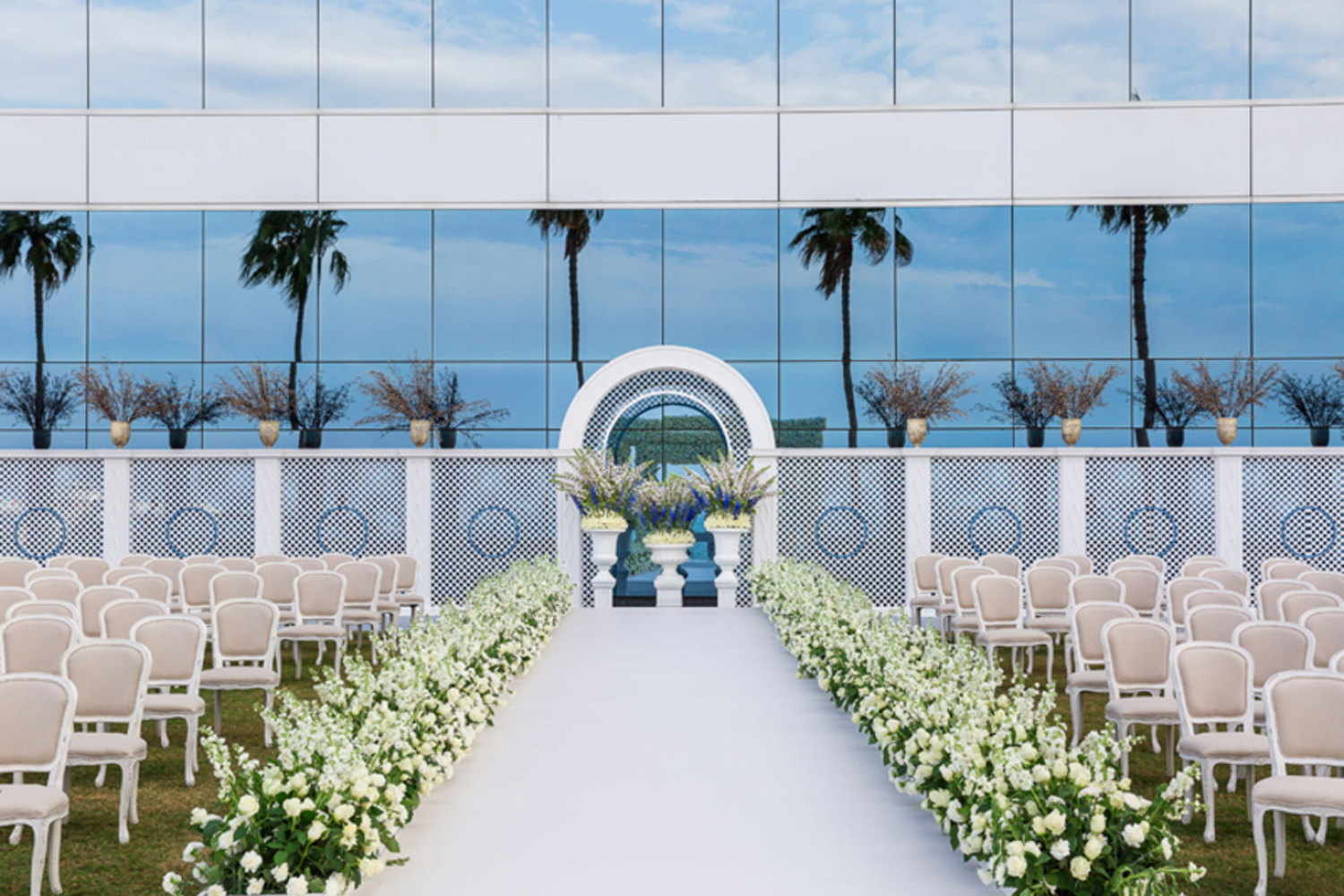 Wedding receptions of 200 people are now allowed in Dubai