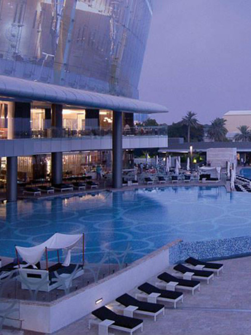 PHOTOS 10 pools in Abu Dhabi you must take a dip in Gallery