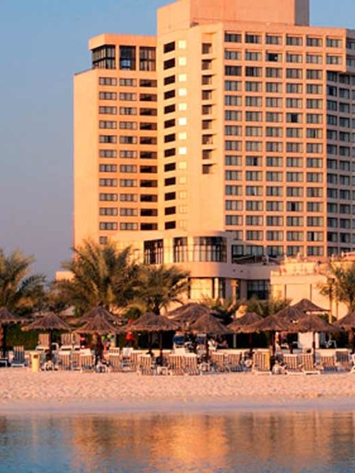 Abu Dhabi hotel to host free New Year's Eve party - Business - HOTELIER