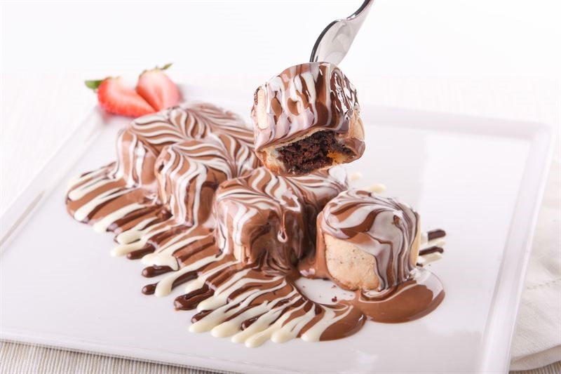 Crepe Delicious is in Dalma Mall, Abu Dhabi. Crepe Delicious is in Dalma Mall, Abu Dhabi.