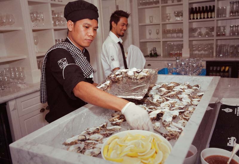 Maison Mathis gets fourth UAE venue. Maison Mathis gets fourth UAE venue.