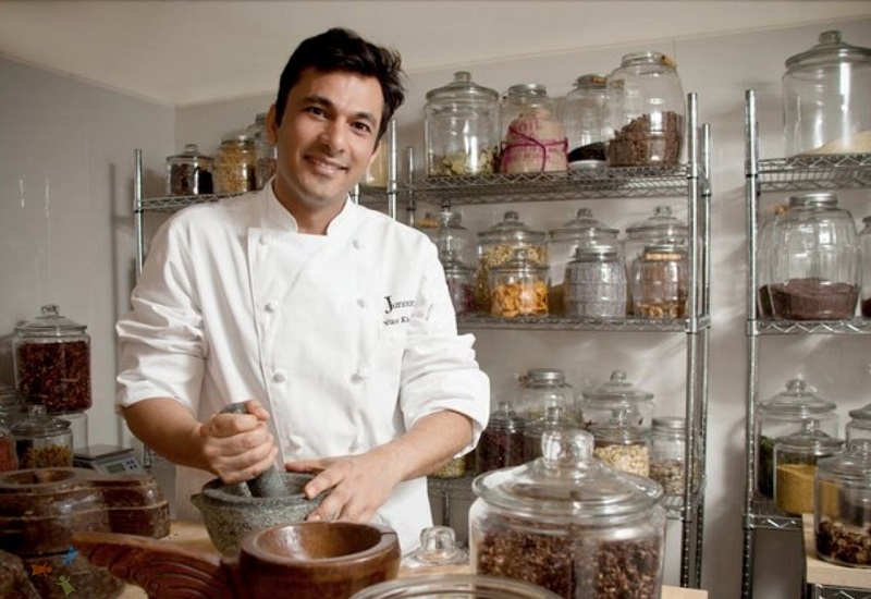 Vikas Khanna. Vikas Khanna.