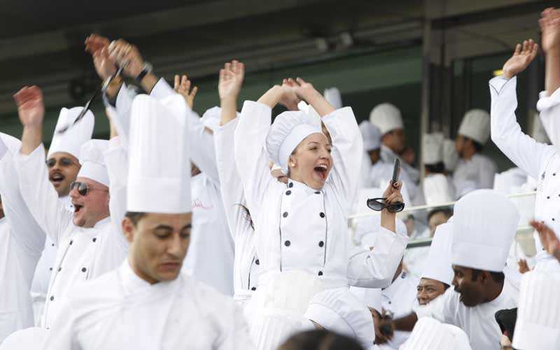 Over 2800 chefs in uniform attended the event. Over 2800 chefs in uniform attended the event.