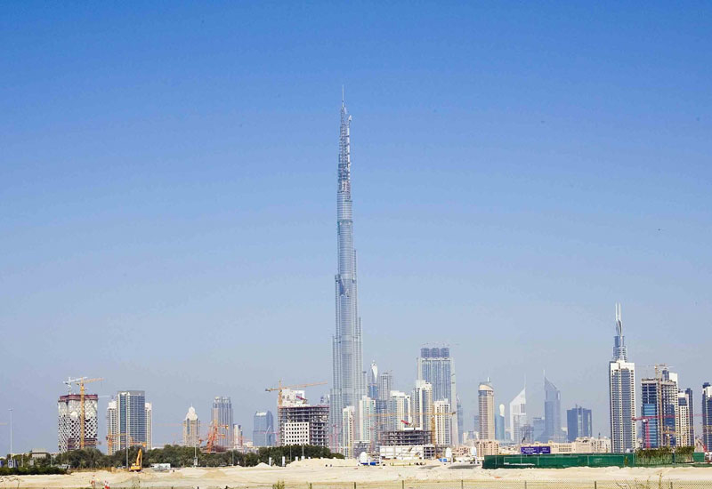 does burj khalifa have a 7 star hotel