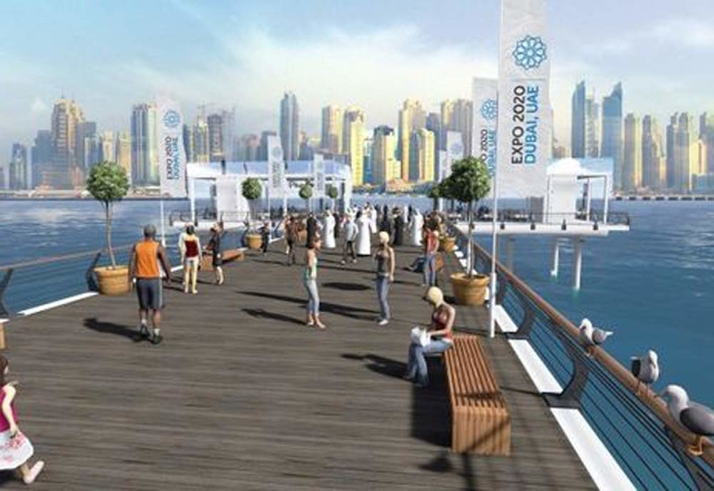 The Boardwalk on Palm Jumierah will include an East and West Pier - each stretching 100 metres out to sea. The Boardwalk on Palm Jumierah will include an East and West Pier - each stretching 100 metres out to sea.