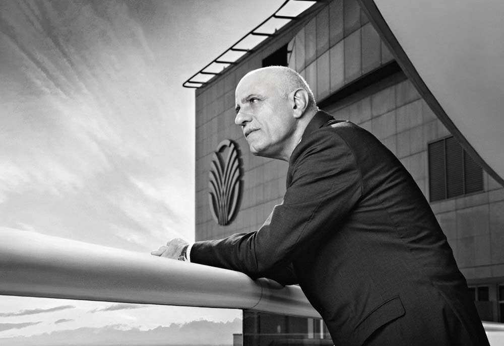 Selim El Zy, co-founder and CEO of Rotana Hotels is to step down on December 31, 2013. Selim El Zy, co-founder and CEO of Rotana Hotels is to step down on December 31, 2013.