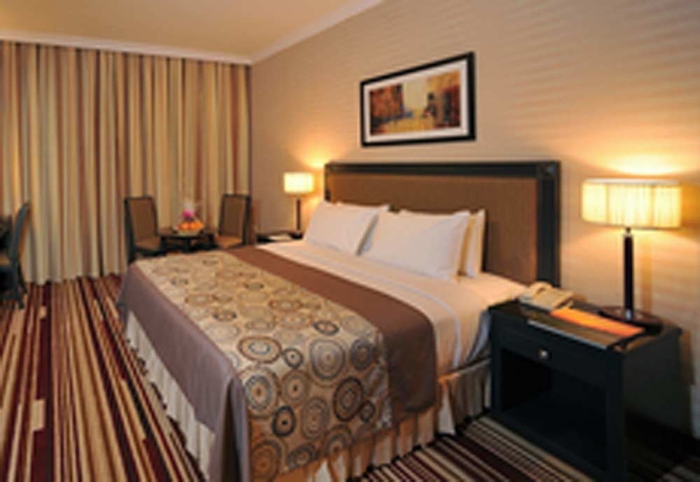 Operators, V five continents hospitality group Operators, V five continents hospitality group