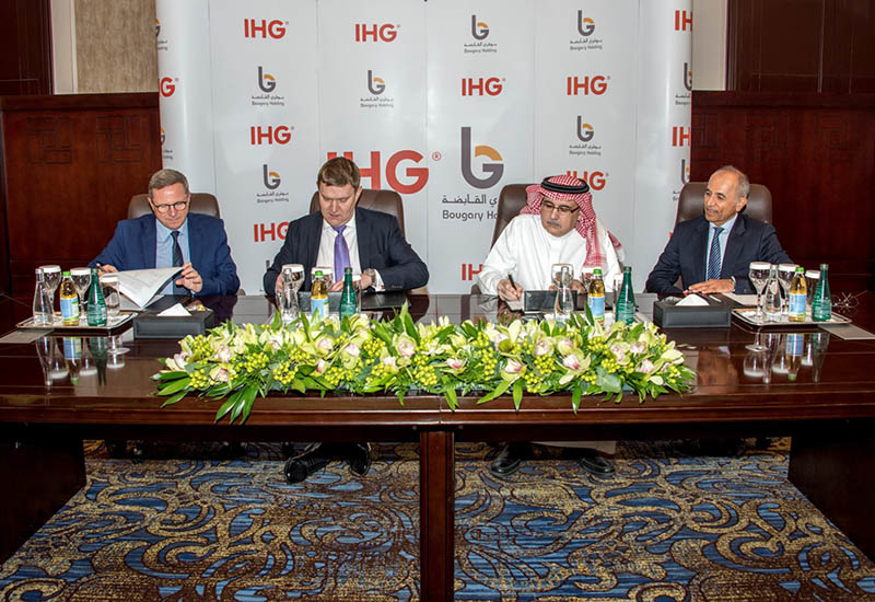 At the signing of the hotel. At the signing of the hotel.