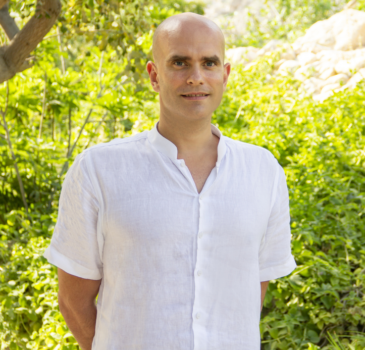 Andrew Barge Andrew Barge