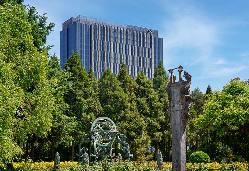 The new hotel brings the total number of rooms in the region to 210,000. The new hotel brings the total number of rooms in the region to 210,000.