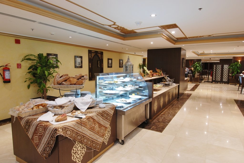 Al Araik restuarant at Millennium Taiba Hotel Madinah Al Araik restuarant at Millennium Taiba Hotel Madinah
