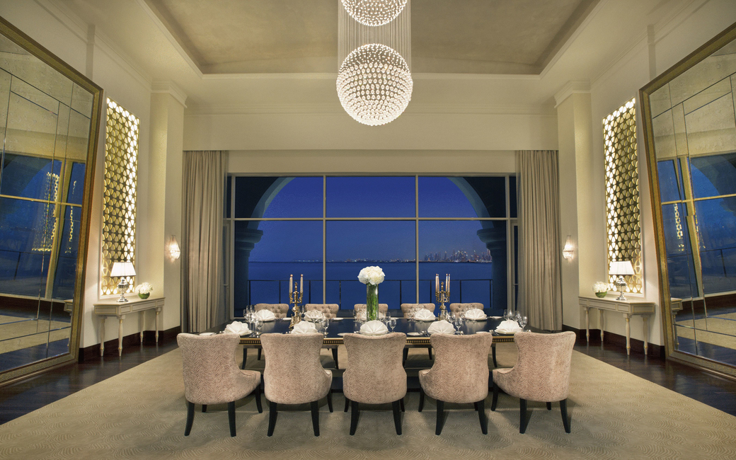 The Royal suite offers a private lift, a living area offering panoramic Palm views, a terrace, a dining area, marble bathrooms, walk-in wardrobes and Pearl Club access The Royal suite offers a private lift, a living area offering panoramic Palm views, a terrace, a dining area, marble bathrooms, walk-in wardrobes and Pearl Club access