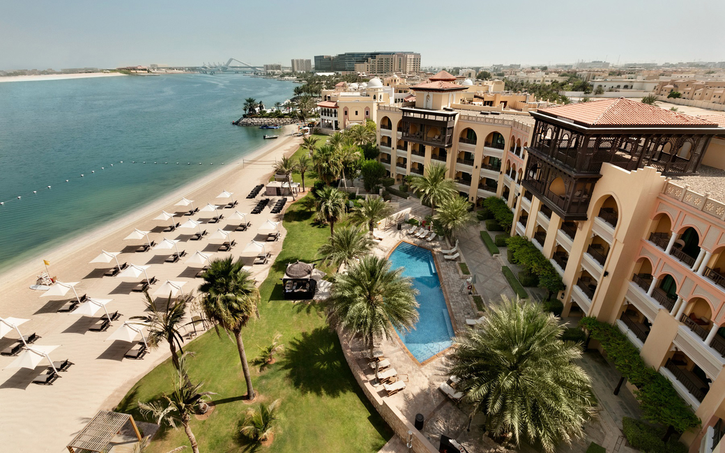 Shangri-La Hotel, Qaryat Al Beri, Abu Dhabi Shangri-La Hotel, Qaryat Al Beri, Abu Dhabi