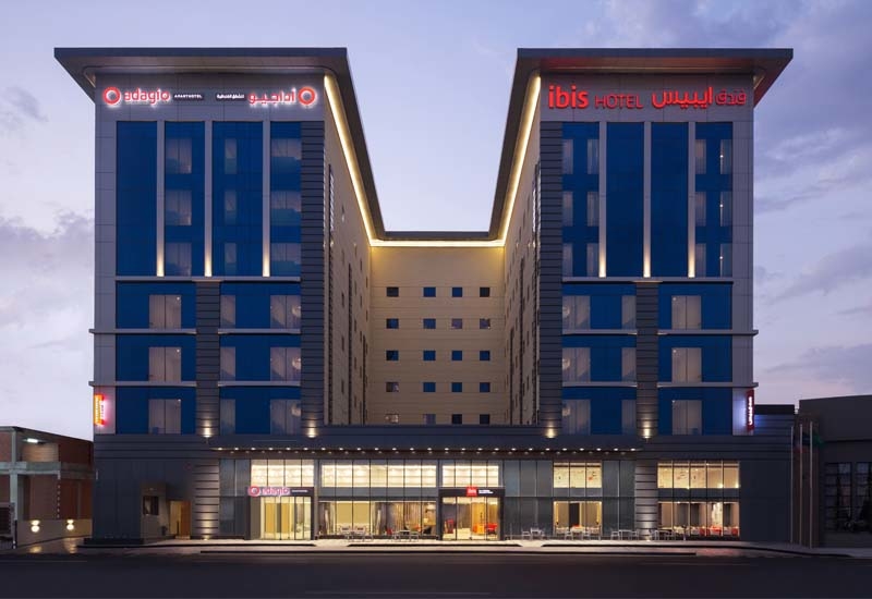 The hotel’s meeting rooms can accommodate up to 110 guests, while the fitness club includes a fully equipped gym, swimming pool and sauna, steam and massage rooms The hotel’s meeting rooms can accommodate up to 110 guests, while the fitness club includes a fully equipped gym, swimming pool and sauna, steam and massage rooms