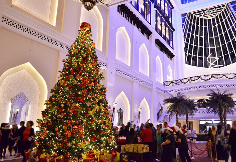During December 9 at 6:30pm to 8:30pm, the five-star will host its annual Christmas tree lighting event During December 9 at 6:30pm to 8:30pm, the five-star will host its annual Christmas tree lighting event