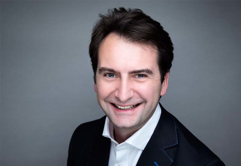 Emmanuel Vallee Emmanuel Vallee