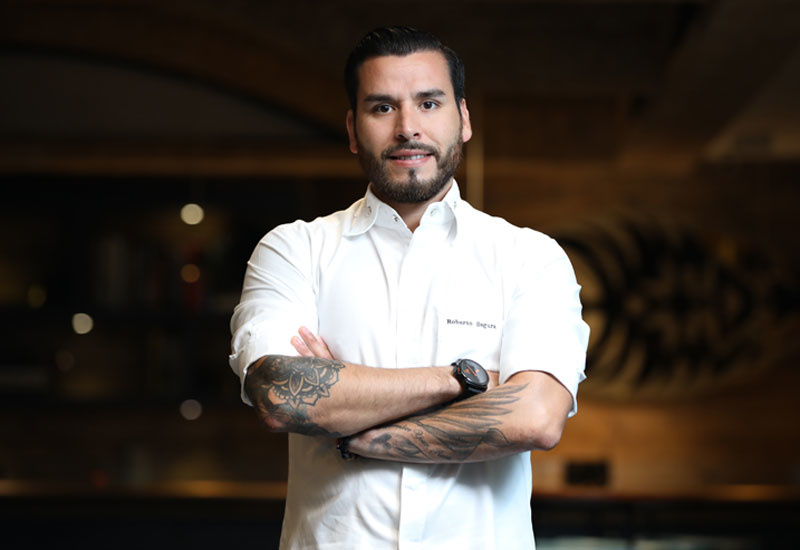 Roberto Segura has launched a healthy home cooking web show Roberto Segura has launched a healthy home cooking web show